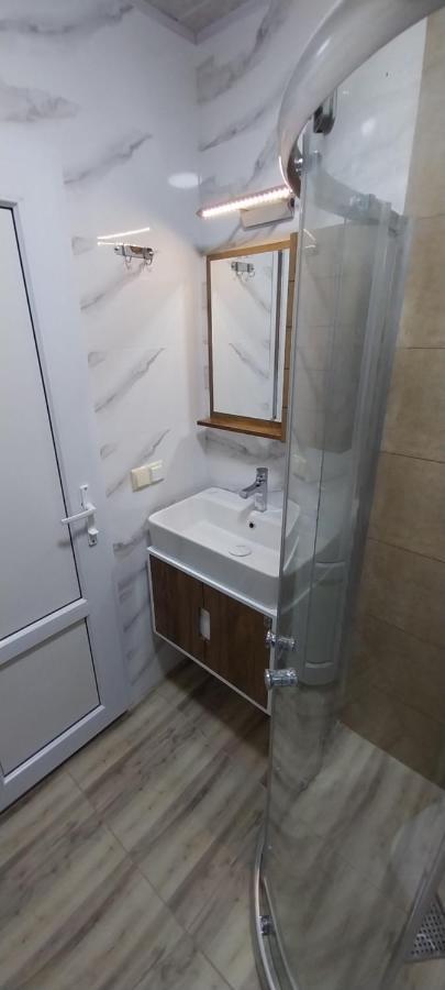 Hostel Gomani Batumi Zewnętrze zdjęcie